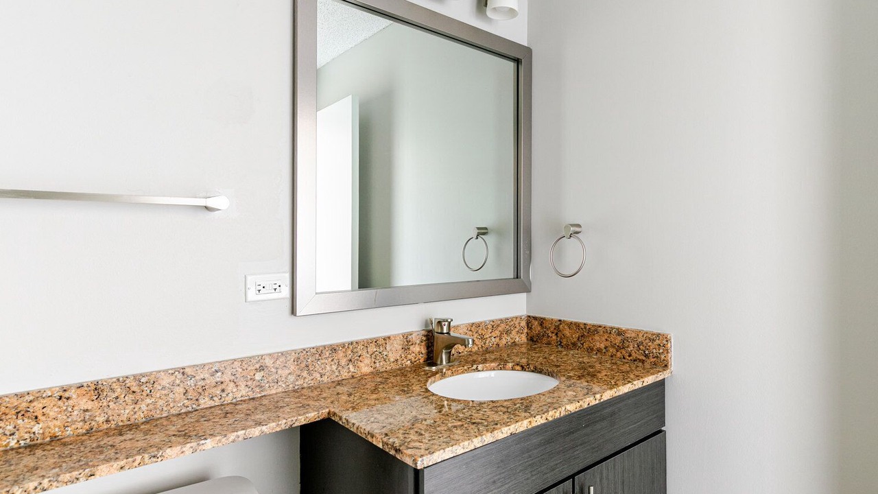 Photo of Bathroom in West Loop Gate