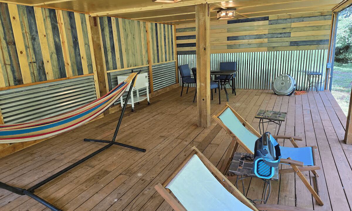 Photo of Patio Balcony in Vernonia