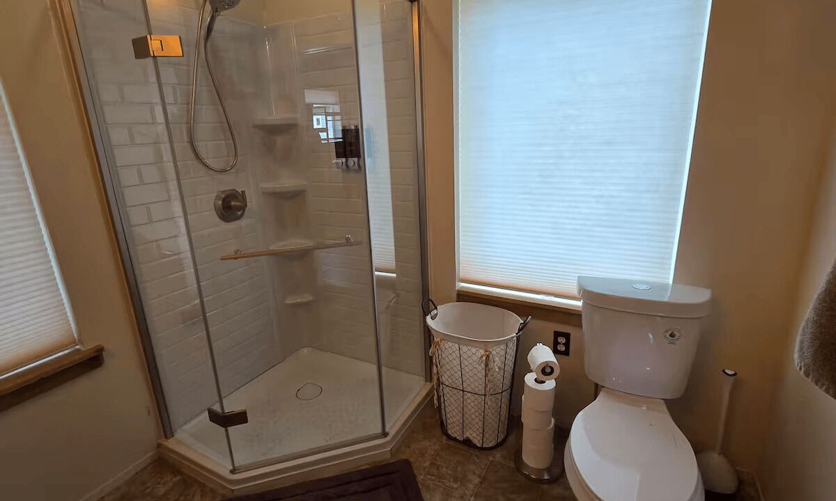 Photo of Bathroom in Vernonia