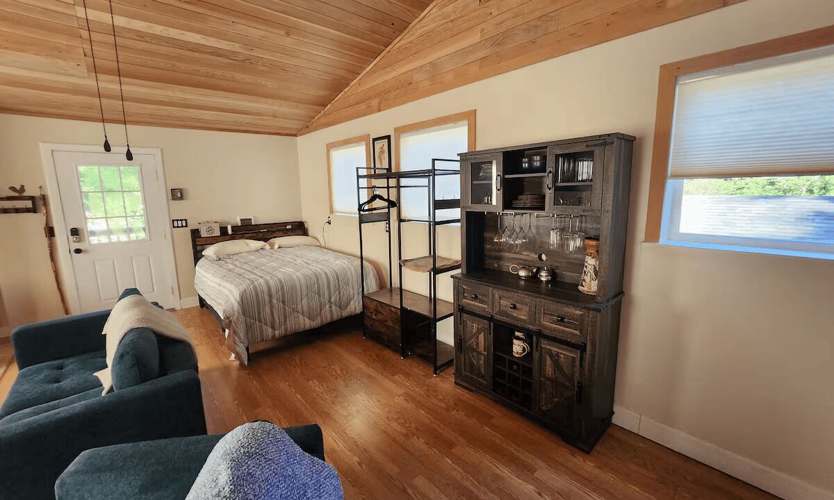 Photo of Bedroom in Vernonia