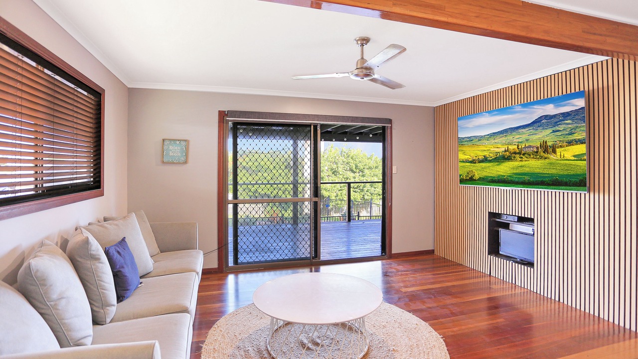 Photo of Livingroom in Elliott Heads