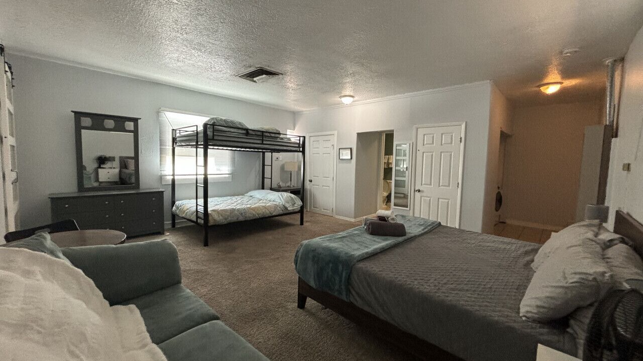 Photo of Bedroom in Albuquerque