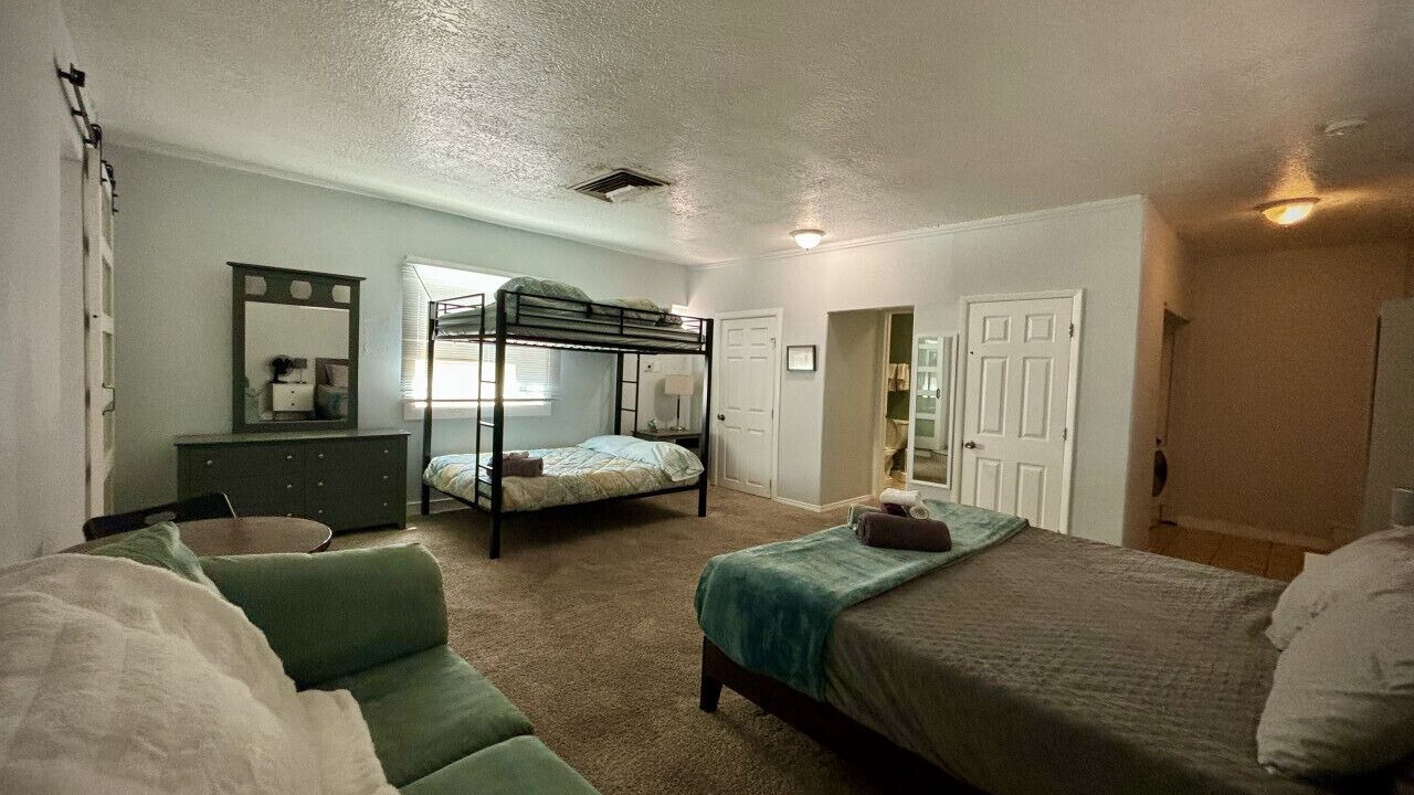 Photo of Bedroom in Albuquerque