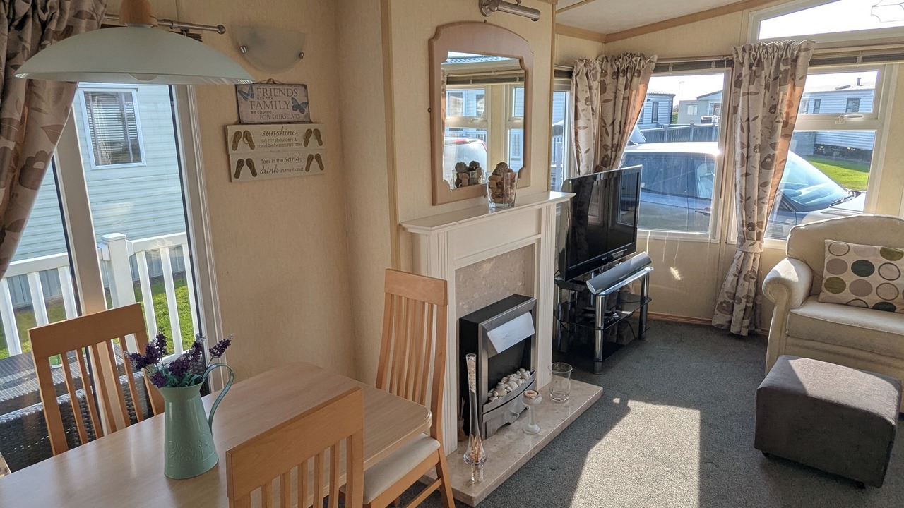 Photo of Livingroom in Anderby Creek