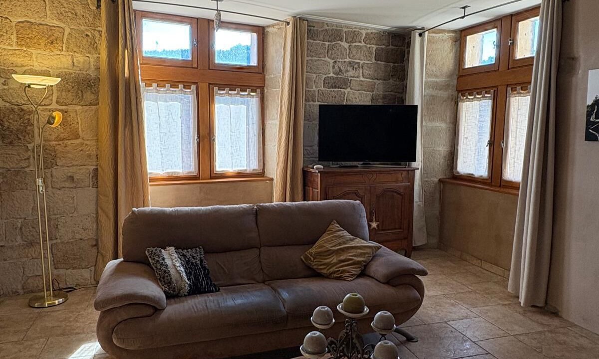 Photo of Livingroom in Chambonas