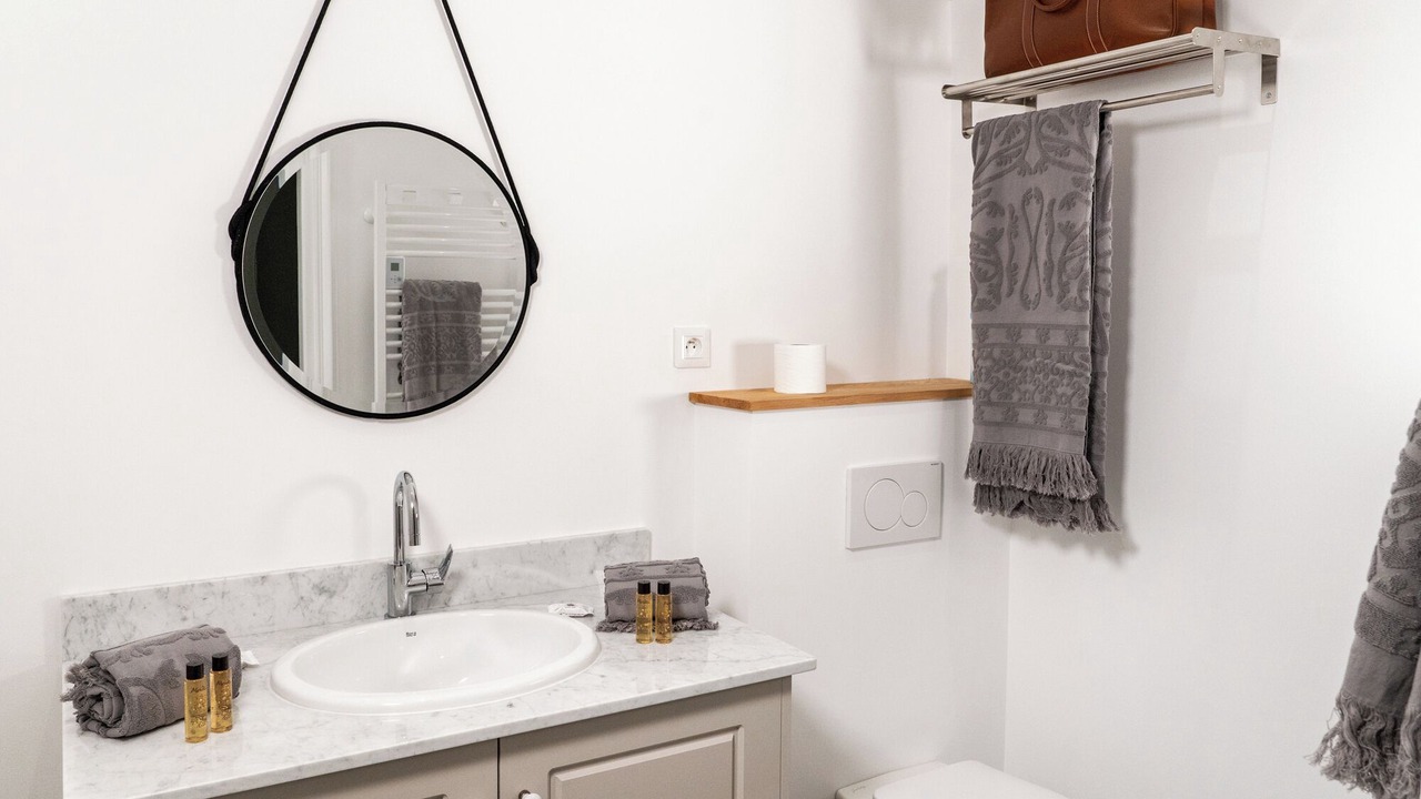 Photo of Bathroom in Aubenas