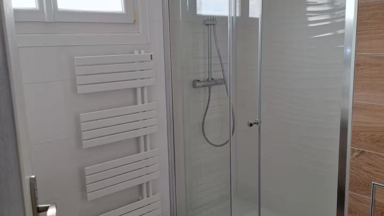 Photo of Bathroom in Villette-de-Vienne