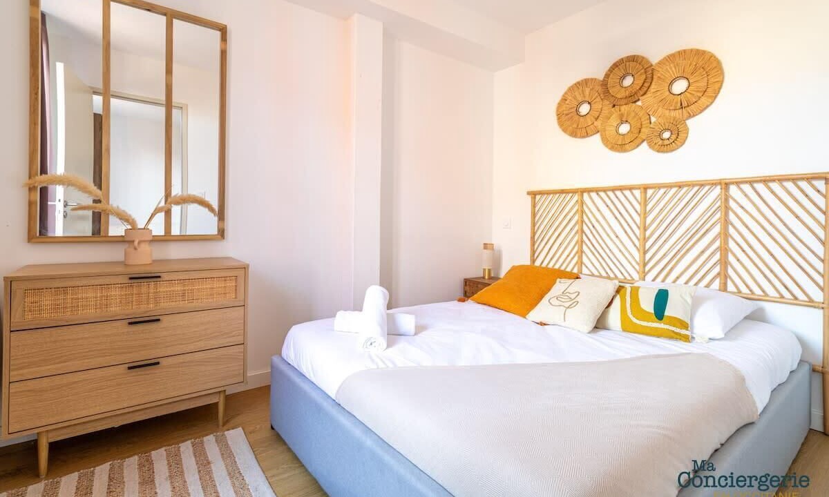 Photo of Bedroom in Arnaud Bernard