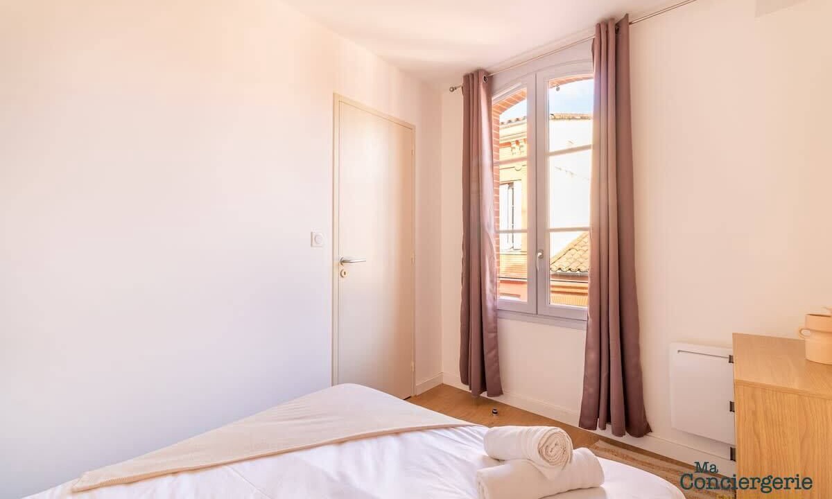 Photo of Bedroom in Arnaud Bernard