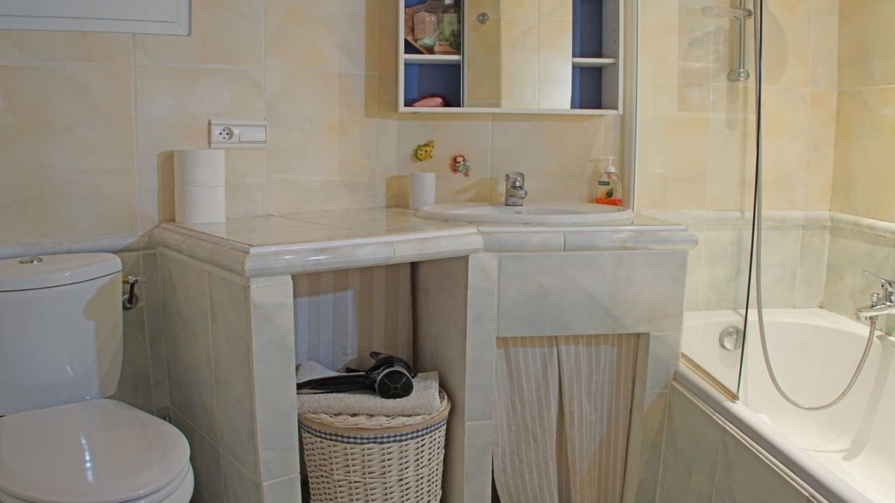 Photo of Bathroom in Les Esterets du Lac