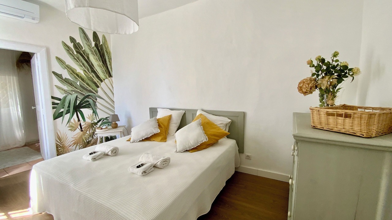 Photo of Bedroom in Les Beaux-Arts