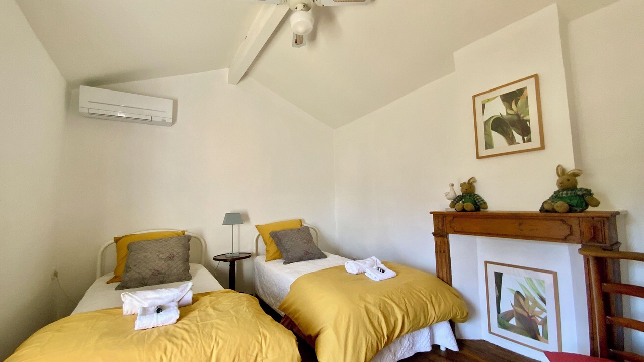 Photo of Bedroom in Les Beaux-Arts