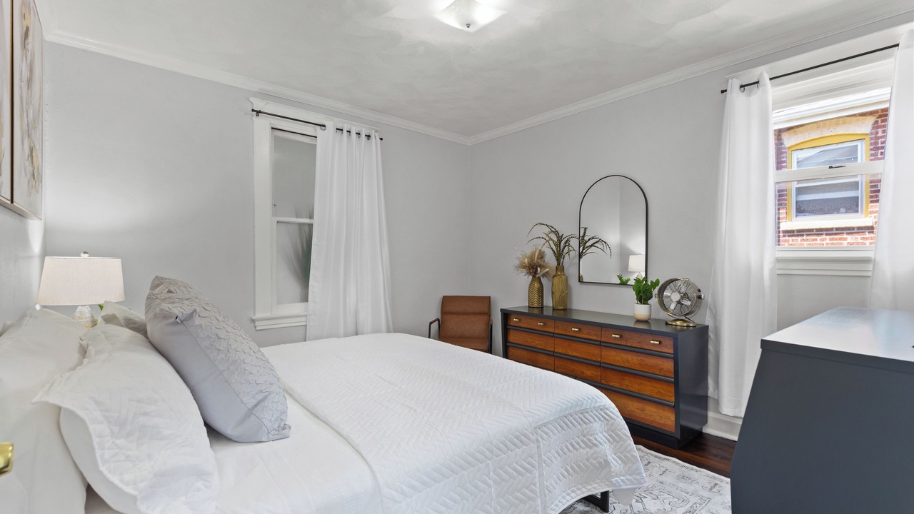 Photo of Bedroom in Clifton Heights