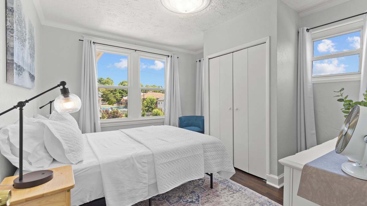 Photo of Bedroom in Clifton Heights