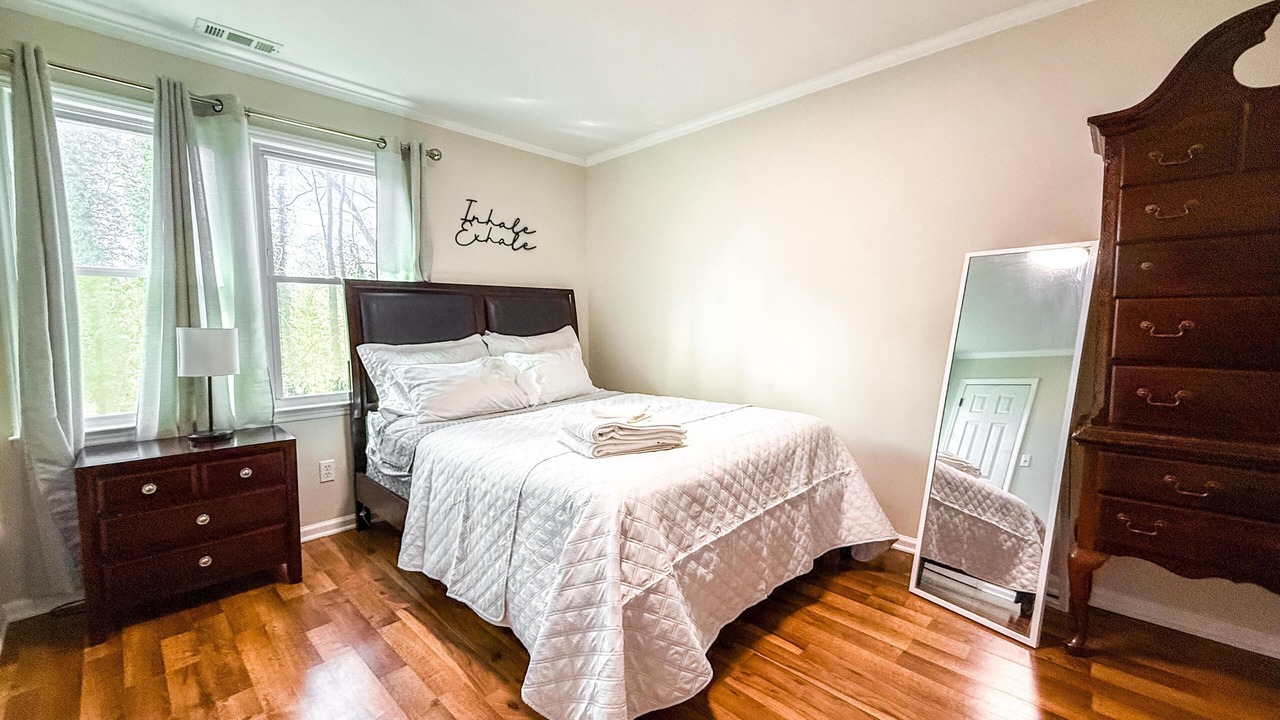 Photo of Bedroom in Southeast Raleigh