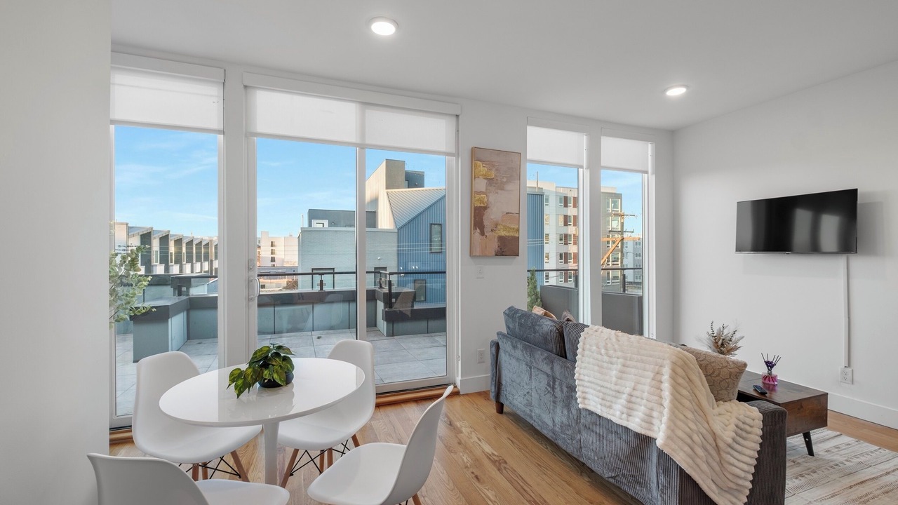 Photo of Others in Olde Kensington