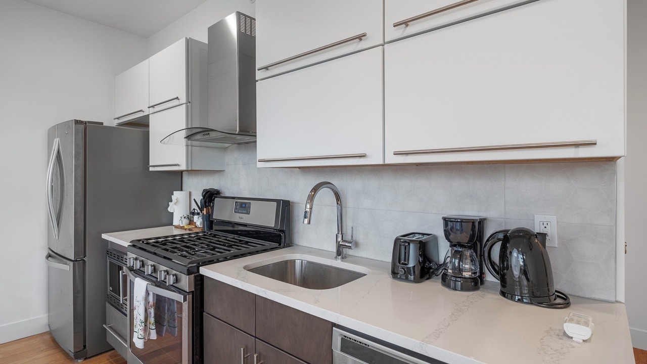 Photo of Others in Olde Kensington