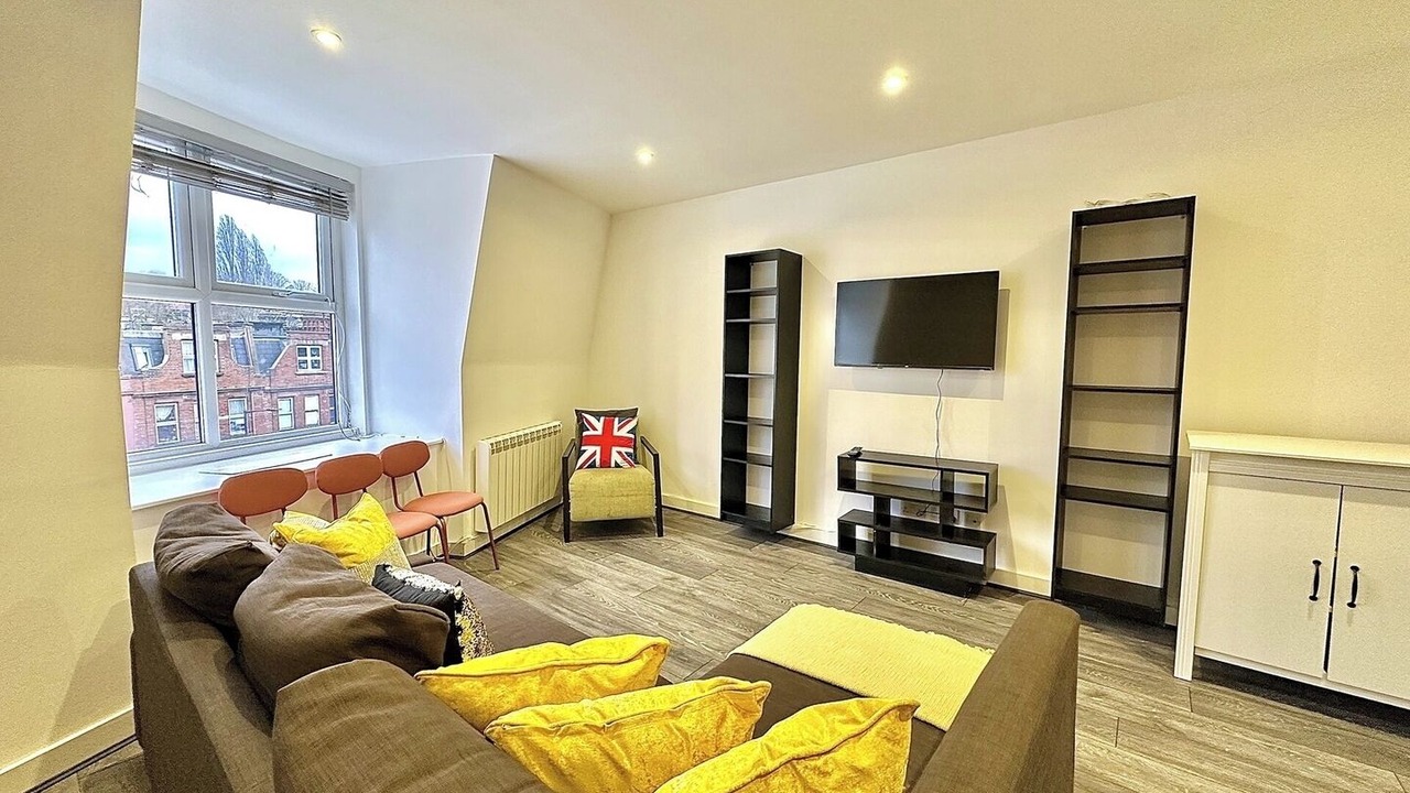 Photo of Livingroom in Frognal and Fitzjohns