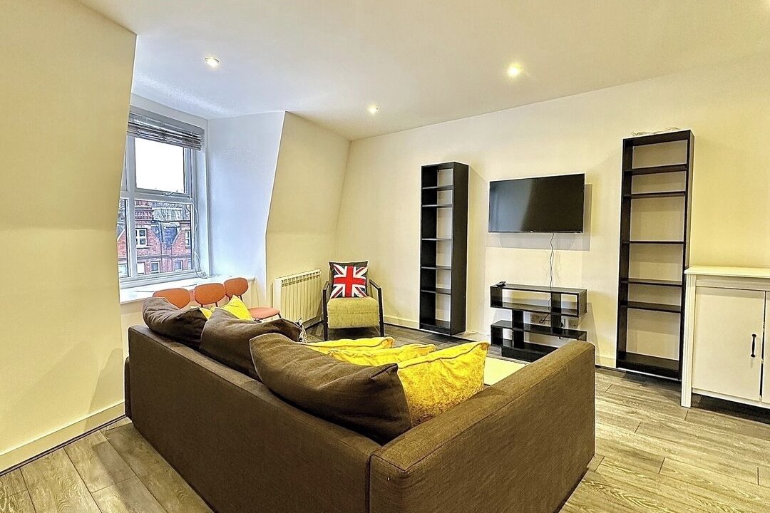 Photo of Livingroom in Frognal and Fitzjohns