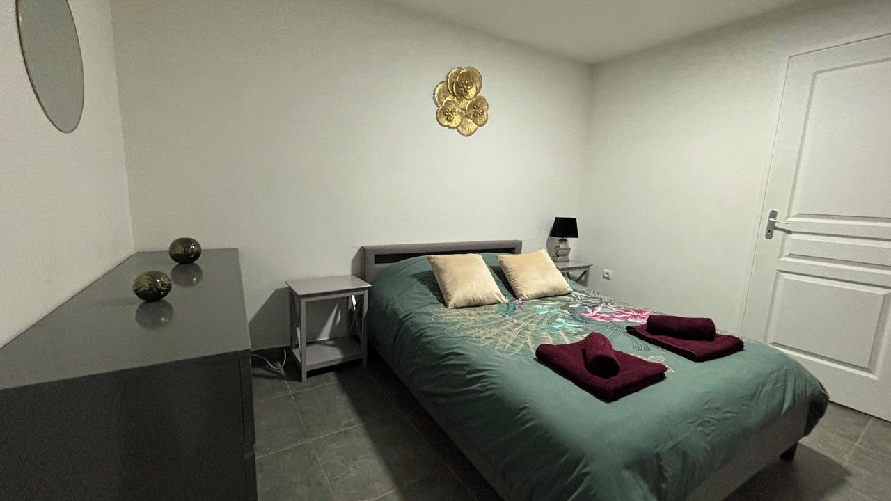 Photo of Bedroom in Montreuil