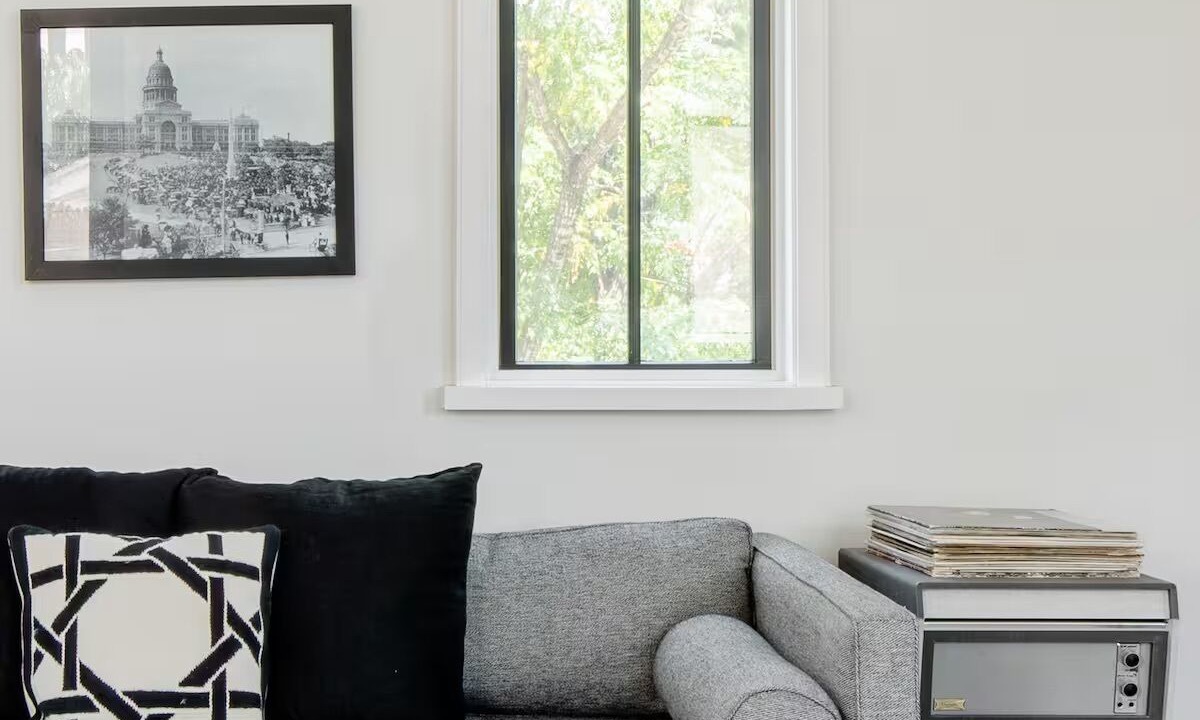 Photo of Livingroom in Central East Austin
