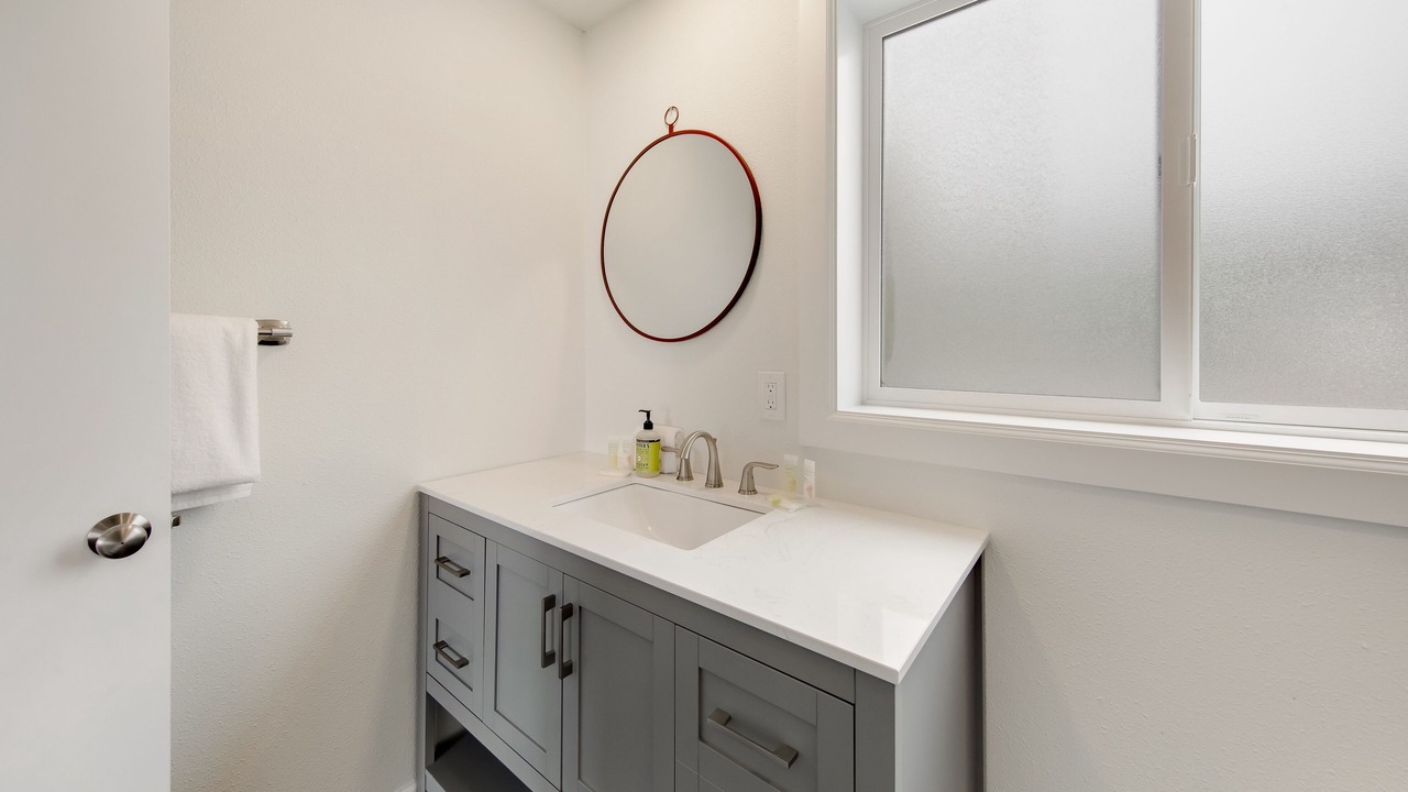 Photo of Bathroom in Edgewater Shores