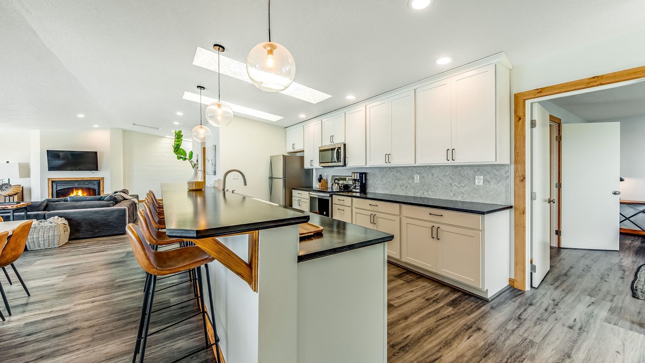 Photo of Kitchen in Edgewater Shores