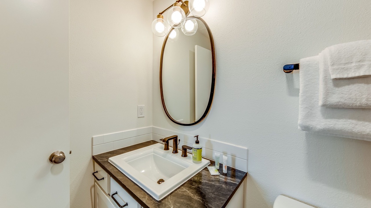 Photo of Bathroom in Edgewater Shores