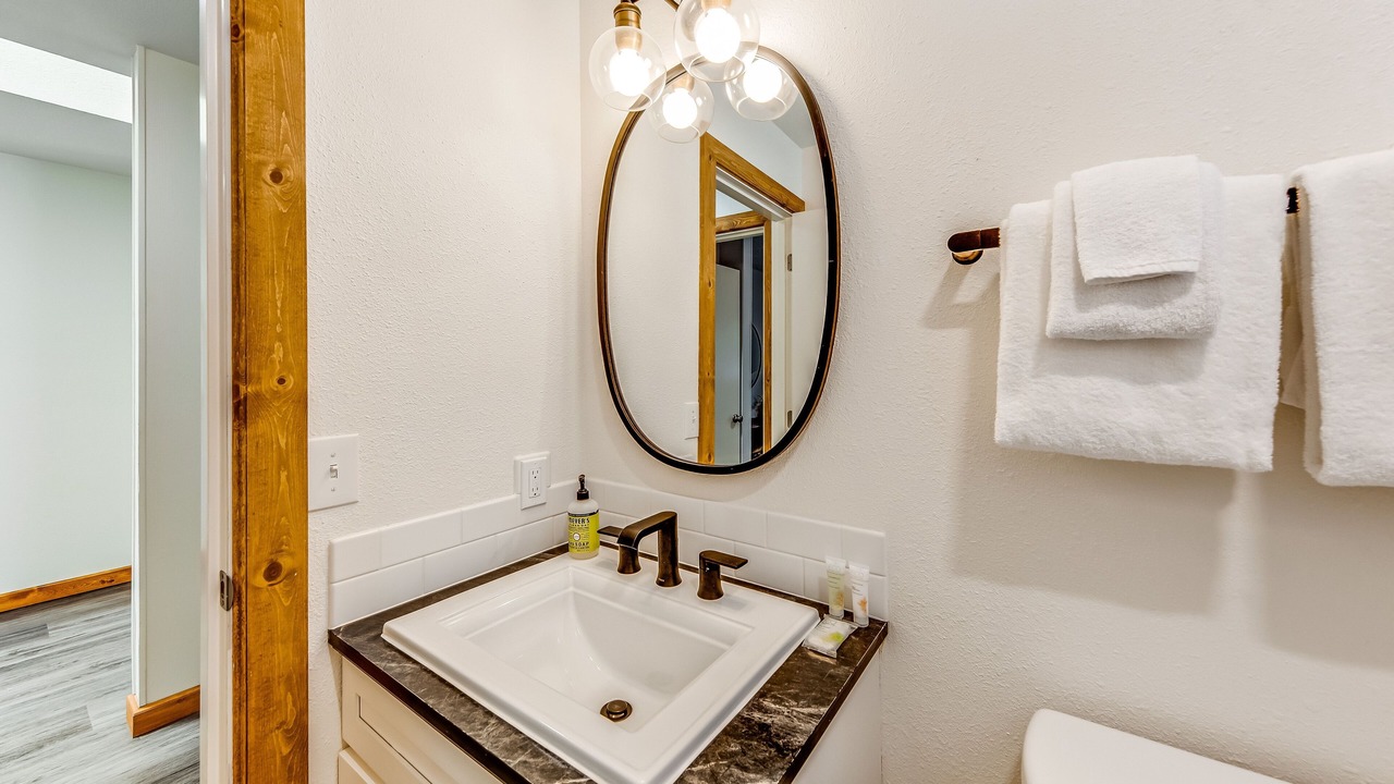 Photo of Bathroom in Edgewater Shores