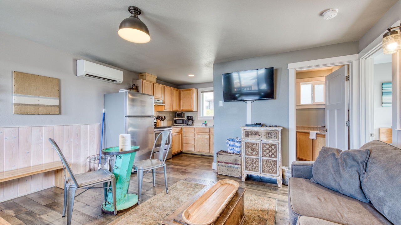 Photo of Livingroom in Oceanside