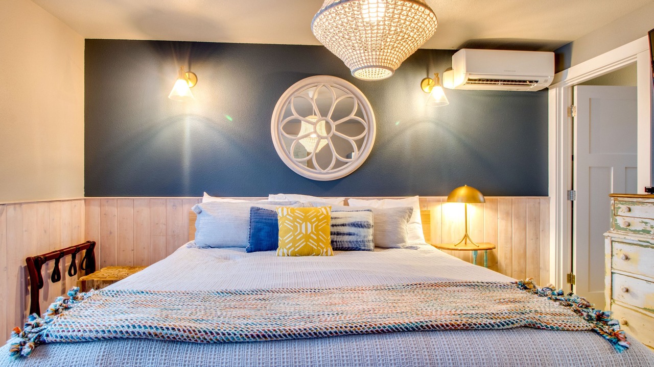 Photo of Bedroom in Oceanside