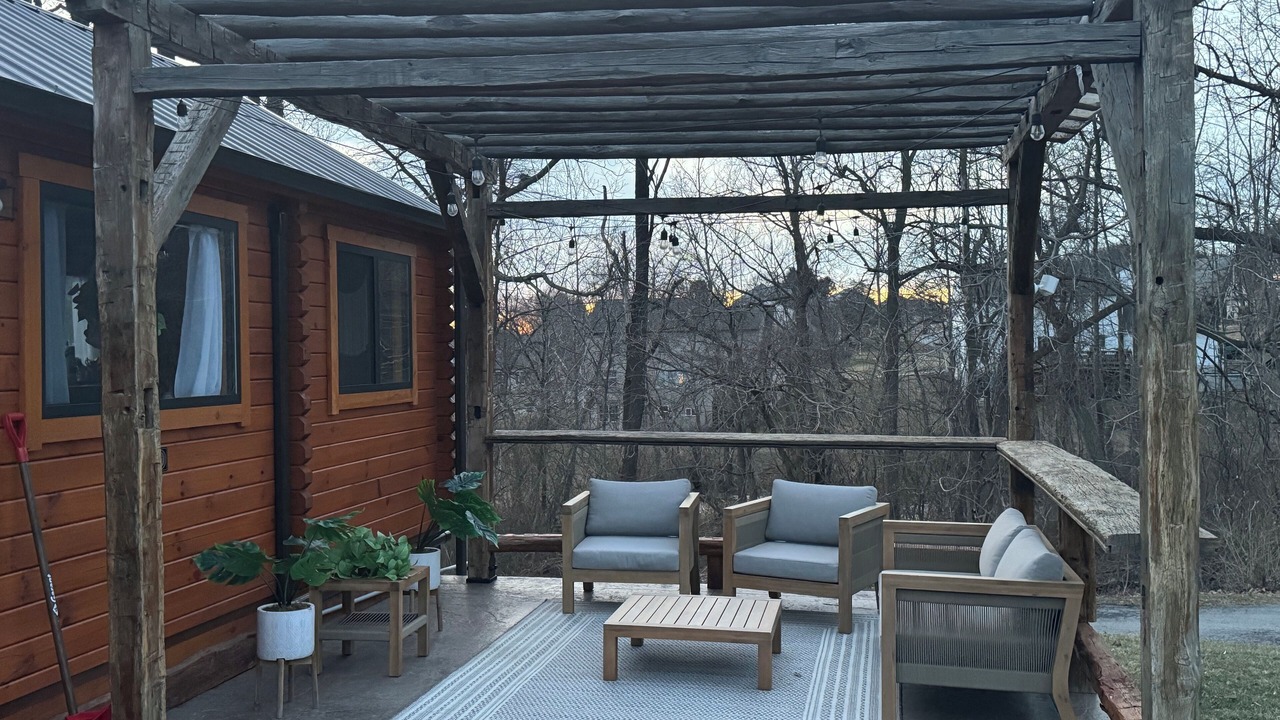 Photo of Patio Balcony in Gap