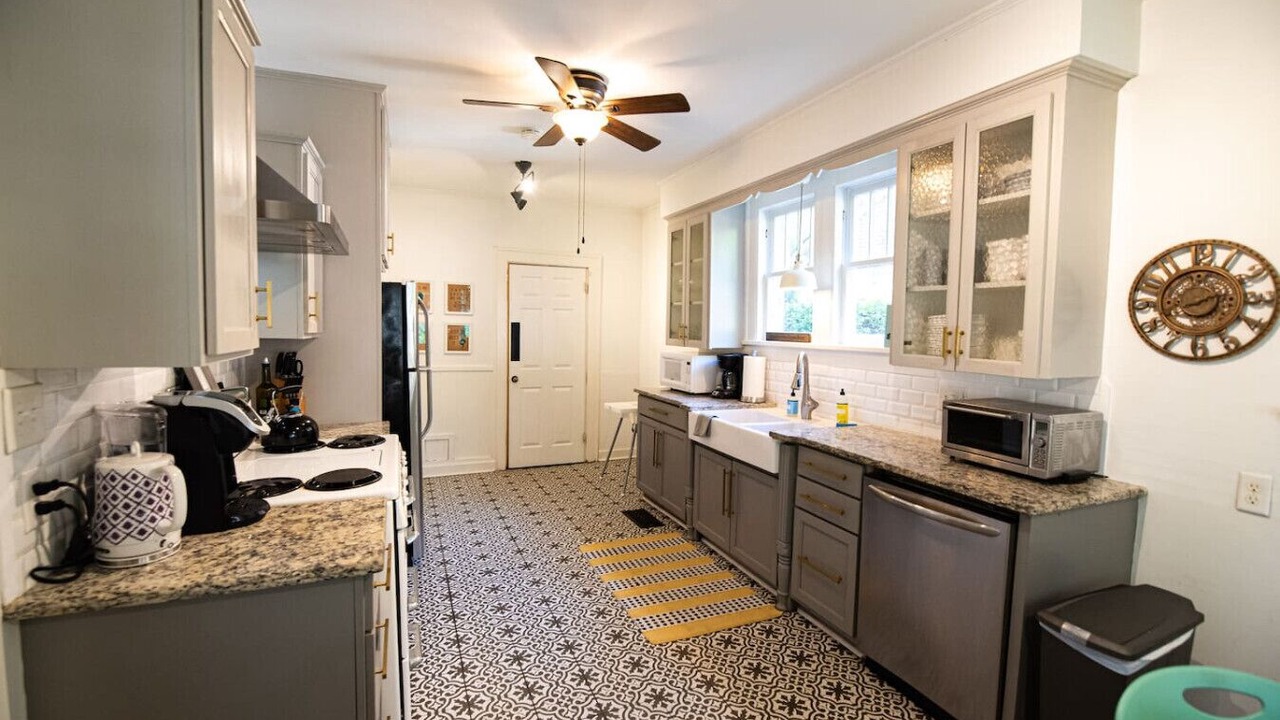 Photo of Kitchen in Little Rock Medical District
