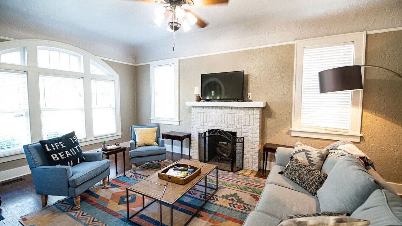 Photo of Livingroom in Little Rock Medical District