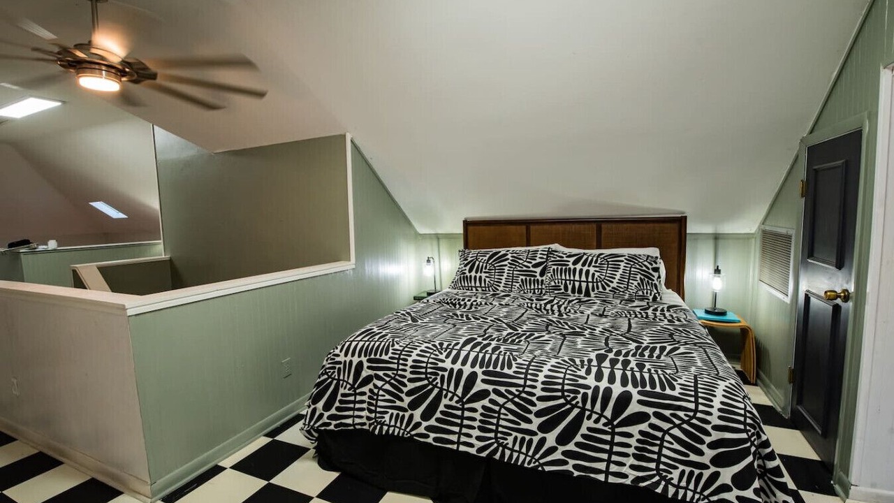 Photo of Bedroom in Ferndale