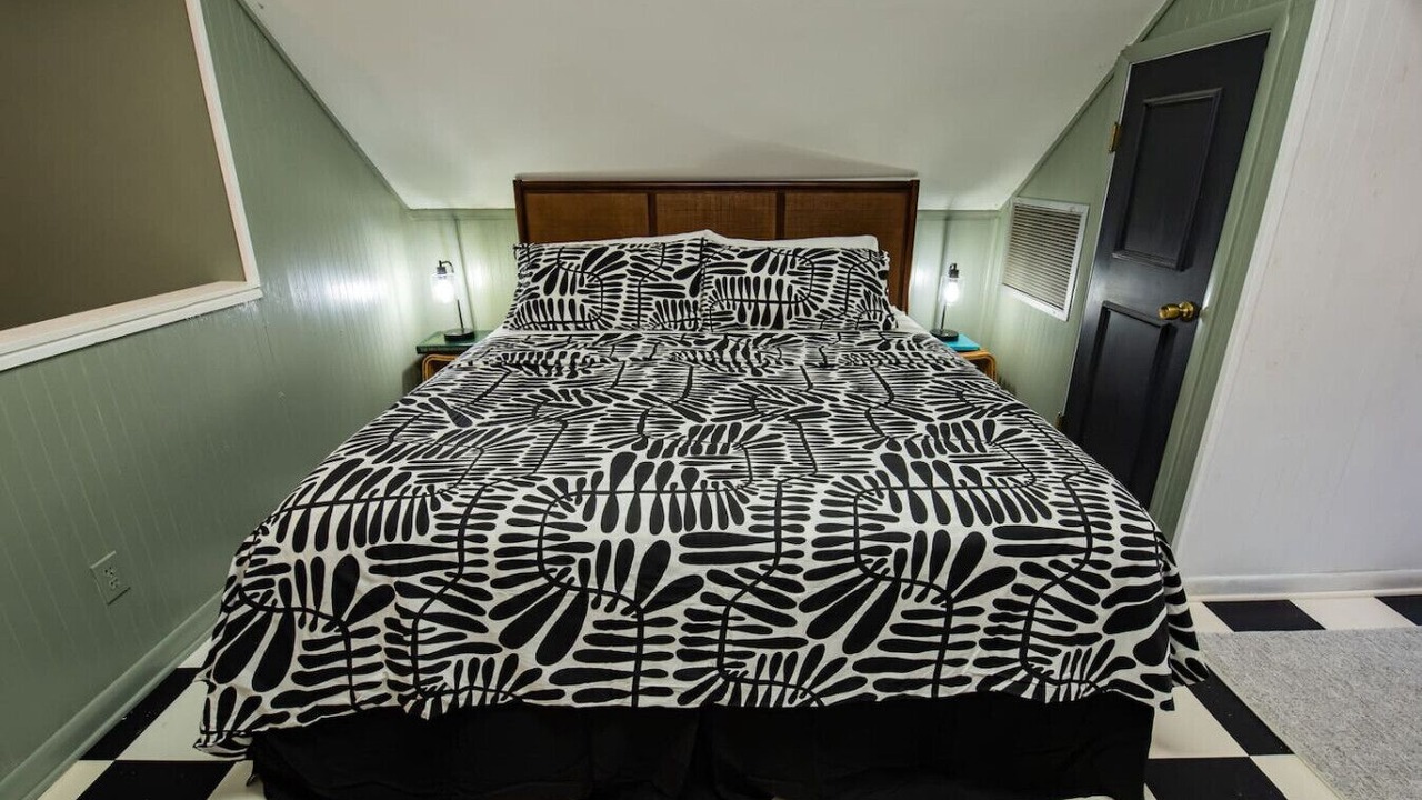 Photo of Bedroom in Ferndale