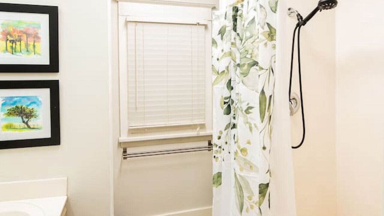 Photo of Bathroom in Ferndale