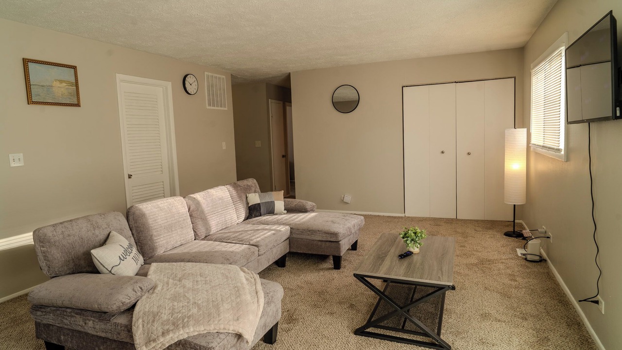 Photo of Livingroom in Lombard