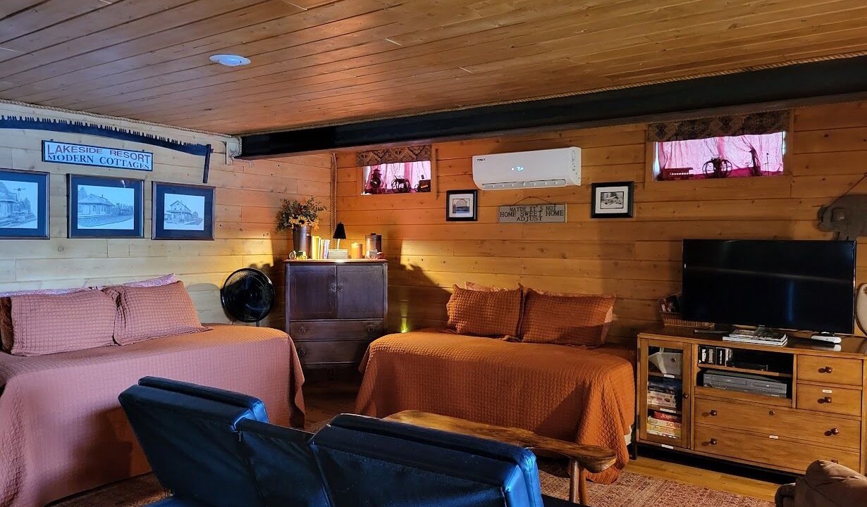 Photo of Livingroom in Monticello