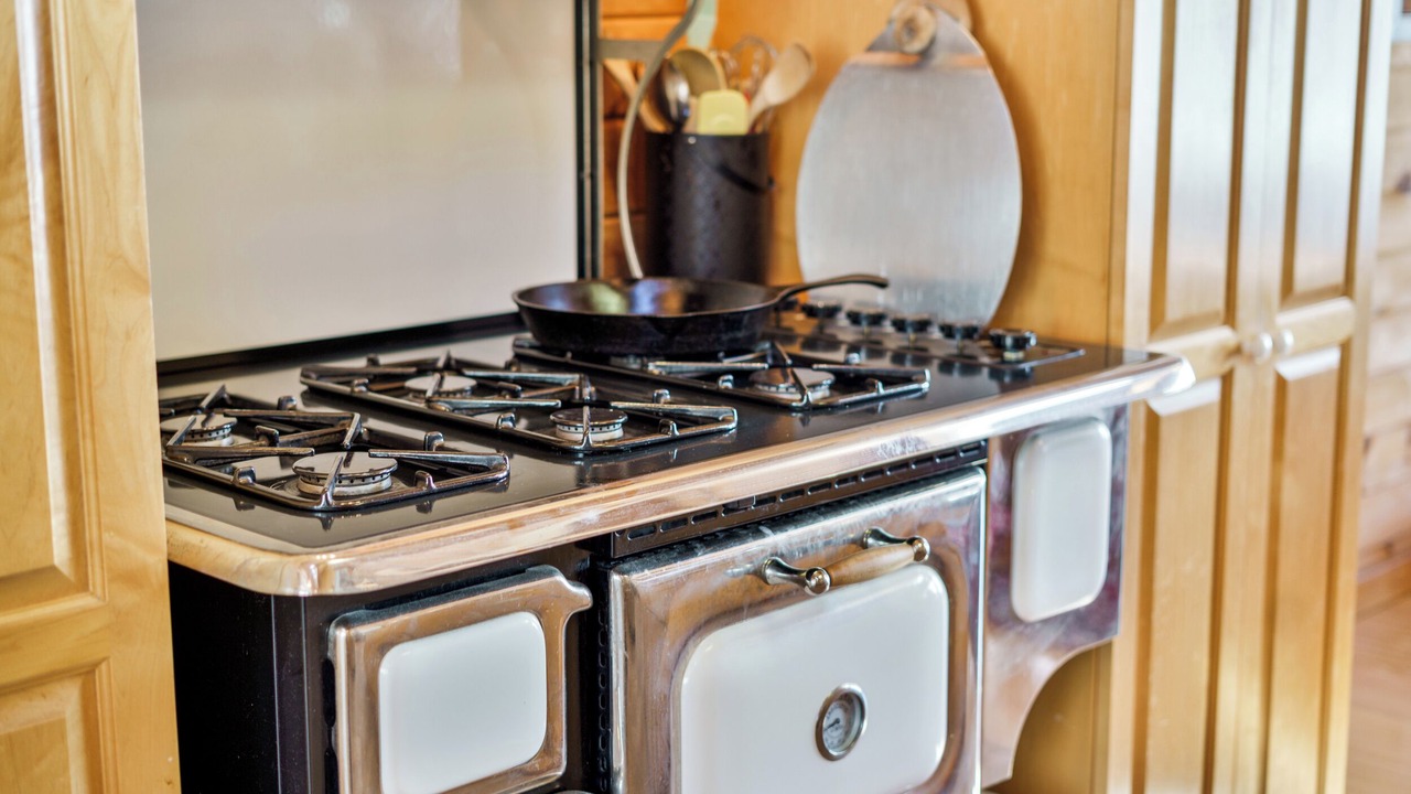 Photo of Kitchen in Fenelon Falls