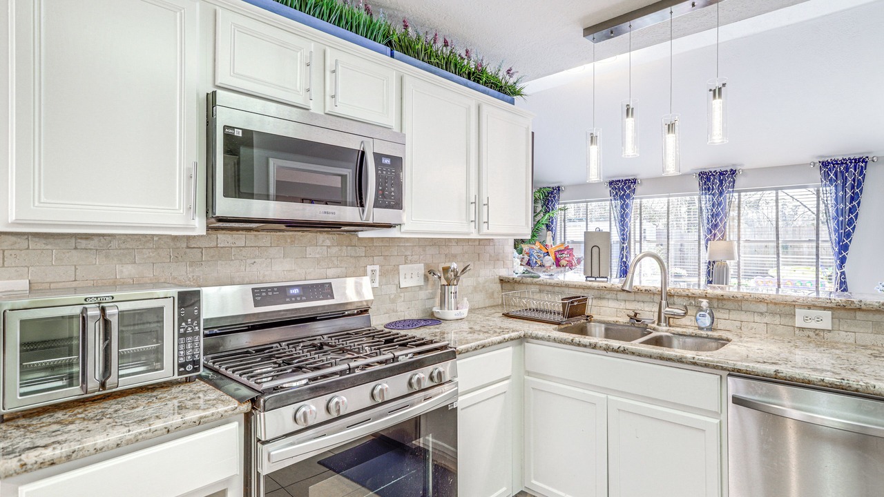 Photo of Kitchen in Spring