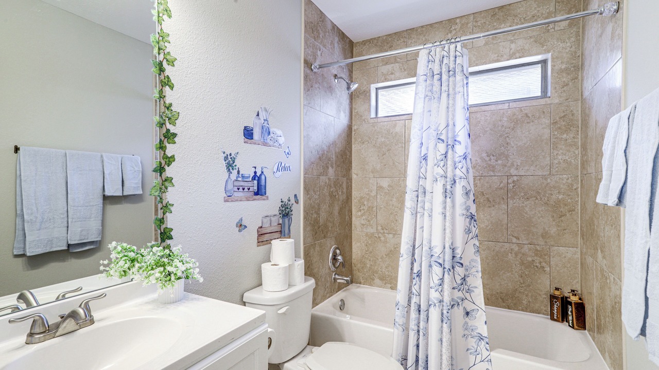 Photo of Bathroom in Spring