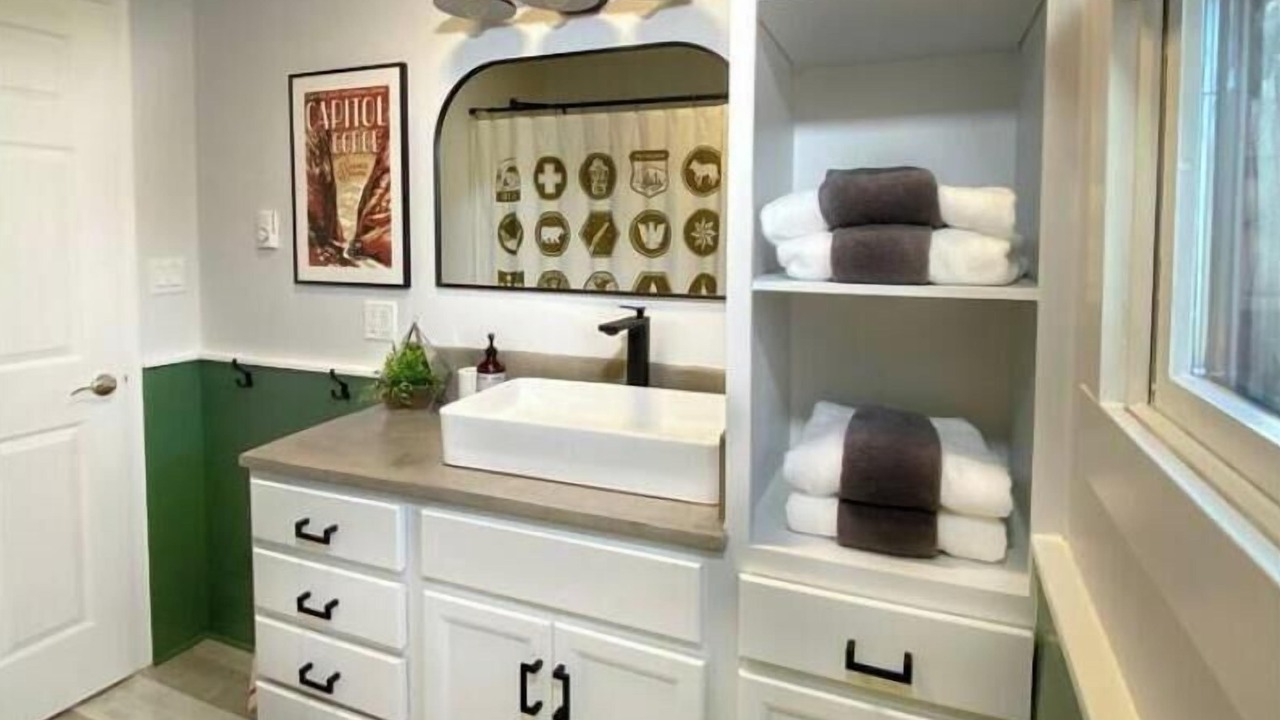 Photo of Bathroom in Morgan County
