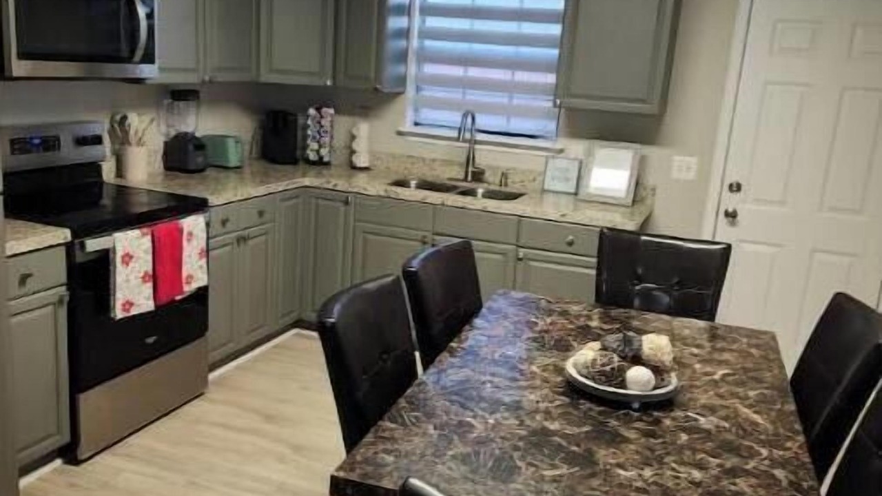 Photo of Kitchen in Eagle Pass
