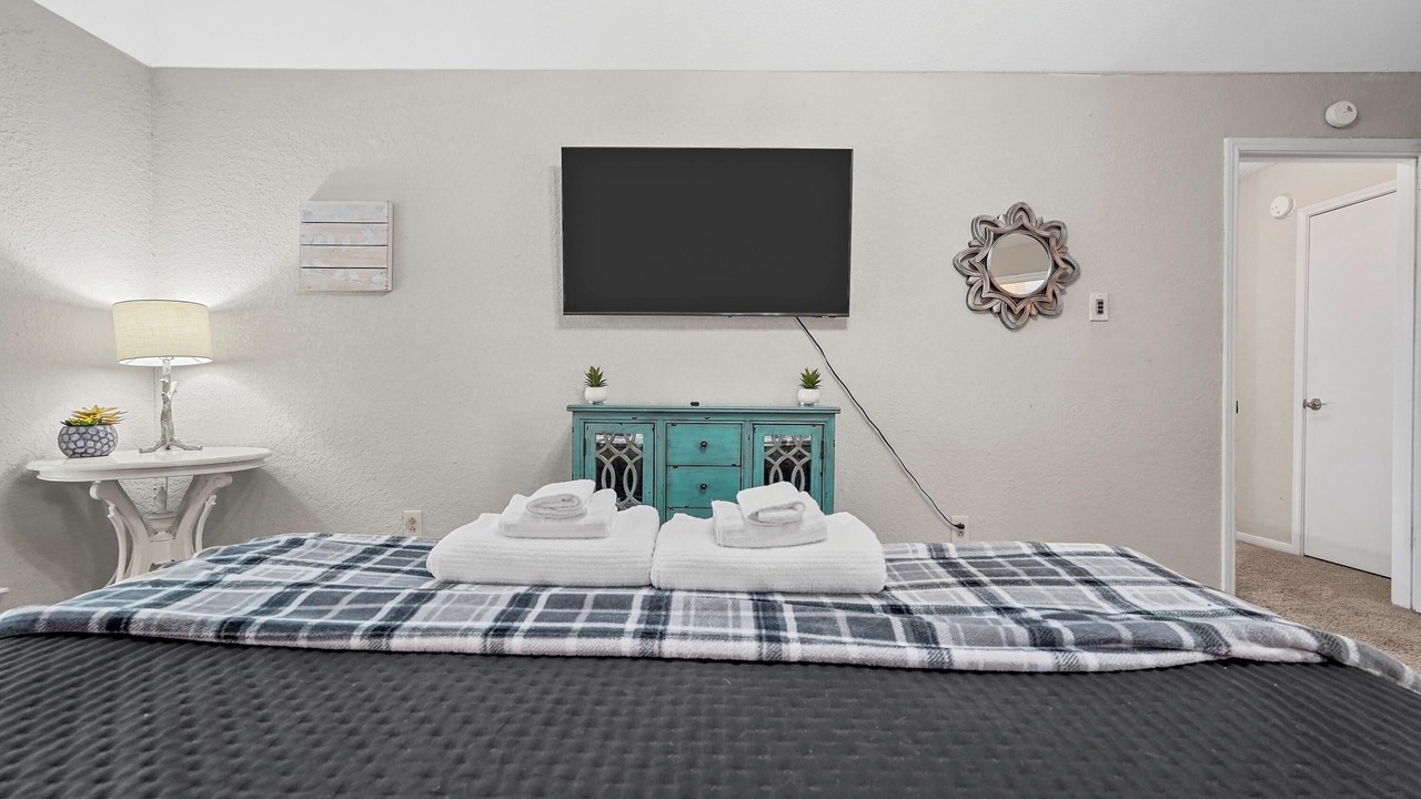 Photo of Bedroom in Garland