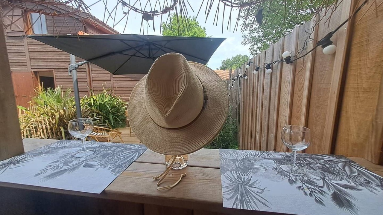 Photo of Outdoor in Lanton