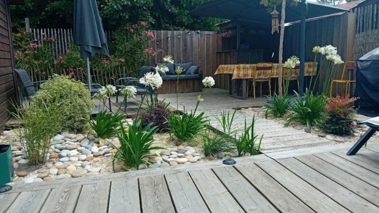 Photo of Patio Balcony in Lanton