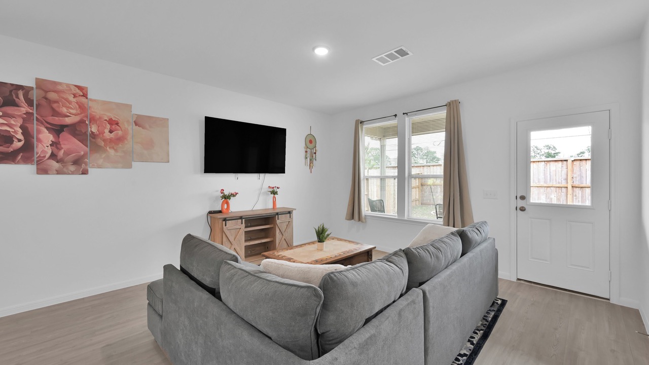 Photo of Livingroom in Conroe