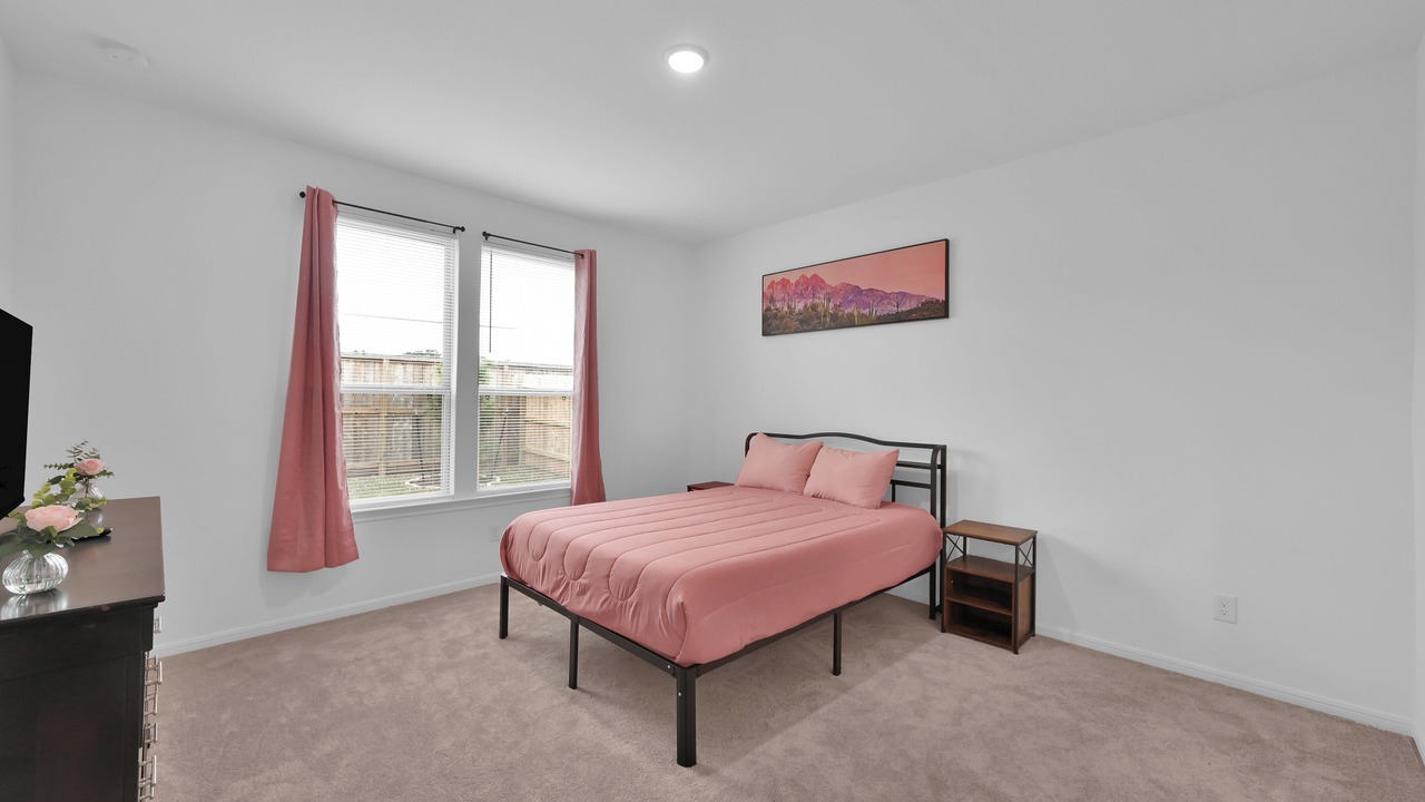 Photo of Bedroom in Conroe