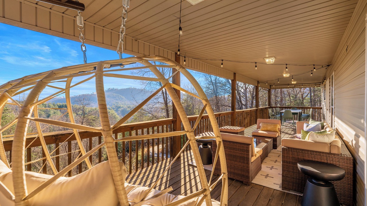 Photo of Patio Balcony in Skyland